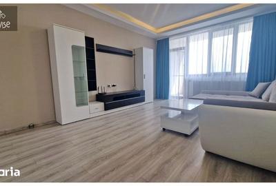 Apartament cu 2 camere decomandat, mobilat în Tractorul