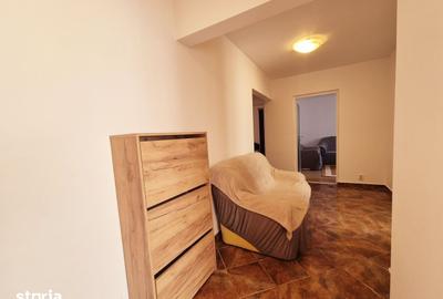 Apartament cu 4 camere decomandat în Central - 12