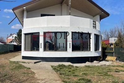 Casă cu 6 camere cu Teren 2252 Mp în Miroslava - 4