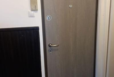 Apartament cu 2 camere decomandat în 1848 - 2