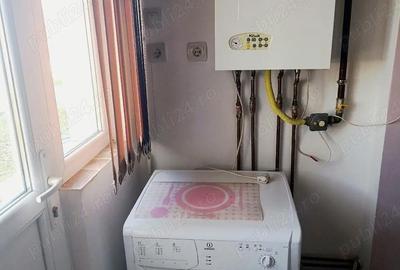 Apartament cu 3 camere decomandat în Central - 2