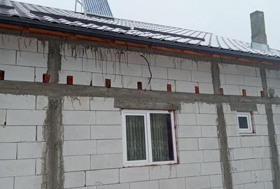 Casă cu 4 camere decomandat în Central - 6