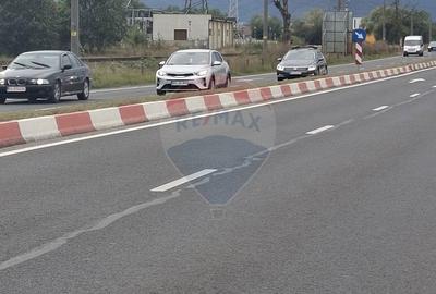 Teren de 107720 mp, în Florilor - 7