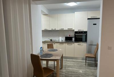 Apartament cu 2 camere semidecomandat în Rovine - 1
