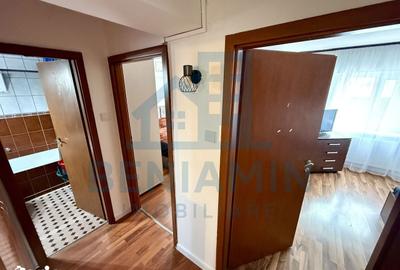 Apartament cu 3 camere decomandat în Central - 4