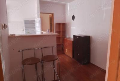 Apartament cu 2 camere decomandat în Central - 9