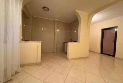 Apartament cu 3 camere decomandat în 13 Septembrie - 10