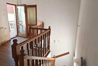Casă cu 4 camere în Central - 7