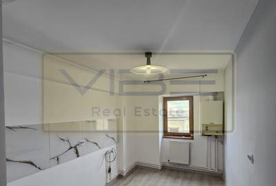 Apartament cu 3 camere decomandat în Gară