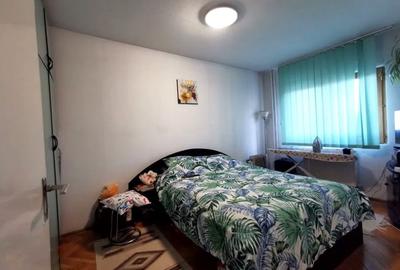 Apartament cu 3 camere semidecomandat în Dâmbovița - 3