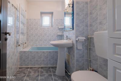 Apartament cu 3 camere decomandat în Central - 7