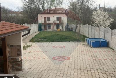 Casă cu Teren 750 Mp în Turdaș - 2