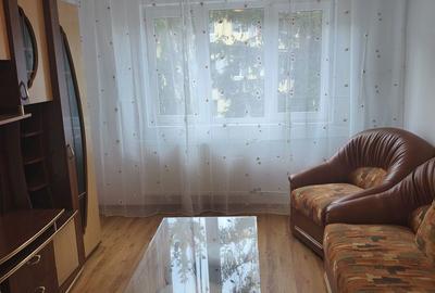 Apartament cu 3 camere decomandat în Nord