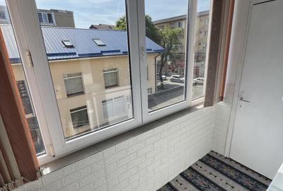 Apartament cu 2 camere semidecomandat în Cetate - 8