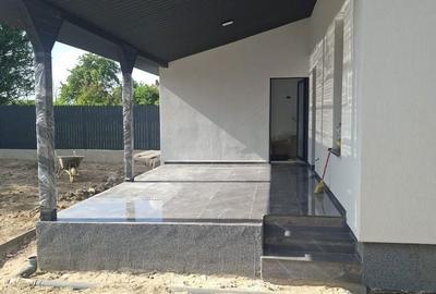 Casă cu 4 camere în Șerbănești - 1