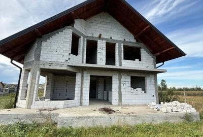 Casă spațioasă cu grădină generoasă de 12 ari – ideală pentru familie! - 1