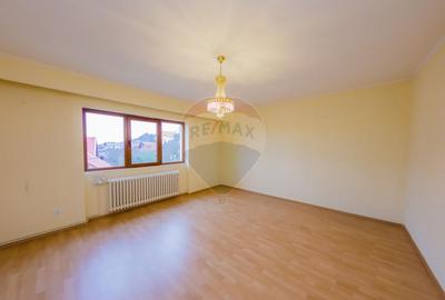De inchiriat-casa ideala pentru sediu sau spatiu comercial-Parcul Mare - 5