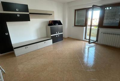 Apartament cu 2 camere decomandat, mobilat în Central - 1