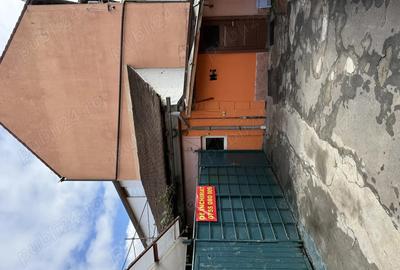 Spa?iu Comercial Birouri Depozit de Inchiriat - Central - 1