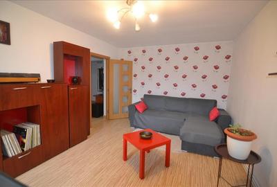 Apartament spațios cu 4 camere, balcon și loc de parcare  Cartier Noua - 4