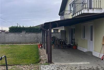 Duplex cu 4 camere cu Canalizare în Moșnița Nouă - 3