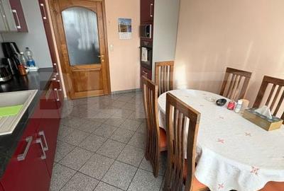 Casă cu 4 camere cu Teren 2000 Mp în Central - 3