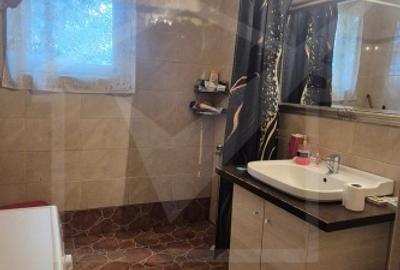 Apartament cu 2 camere semidecomandat, mobilat în Florești - 4