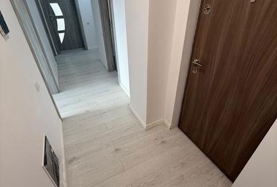 Apartament cu 3 camere decomandat în Central - 3