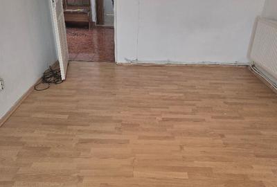 Vand apartament 2 camere decomandat in Deva, zona Micro 15, etaj 7, - 4