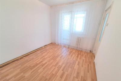 Apartament 3 camere, etaj 3, zona Alecu Russo - 3