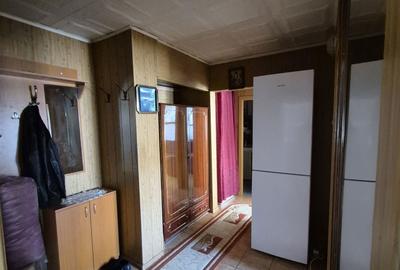 Apartament cu 2 camere decomandat în Poarta 6 - 3