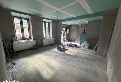 Casă cu 2 camere cu Teren 46 Mp în Progresul - 5