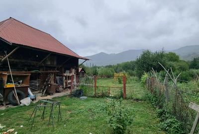 Casă cu 2 camere în Sboghițești - 3