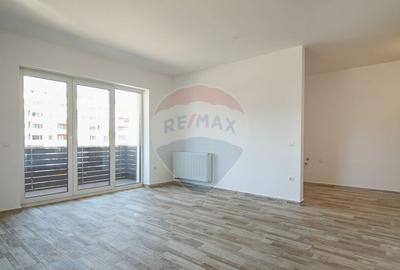 Studio nemobilat de inchiriat, parcare ?i boxa | Avant...