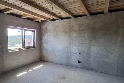 Casă individuală cu 4 camere cu Teren 450 Mp în Valea Adâncă - 10