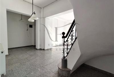 Duplex cu 9 camere cu Canalizare în Ștefan cel Mare - 1