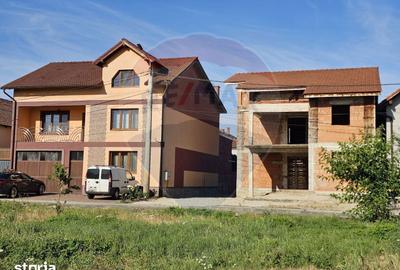 Casă cu 8 camere cu Teren 350 Mp în Central - 9