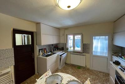 Vila D+P+E+M utilata si mobilata in zona semicentrala cu 6 camere si 191mp utili - 9