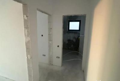 Casă cu 4 camere cu Teren 208 Mp în Central - 4