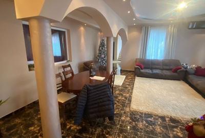 Casă cu 4 camere în Tăuții de Sus - 8