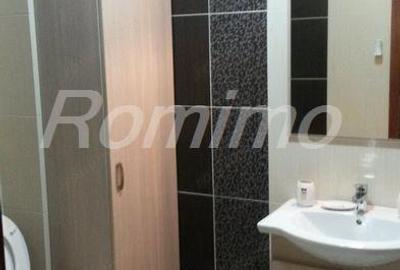 Garsonieră decomandată în Politehnica