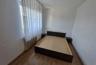 Vand URGENT sau inchriez apartament 2 camere semidecomandat - 3