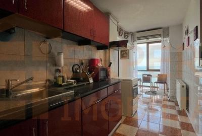 Apartament cu vedere frontala catre mare - zona Faleza Nord
