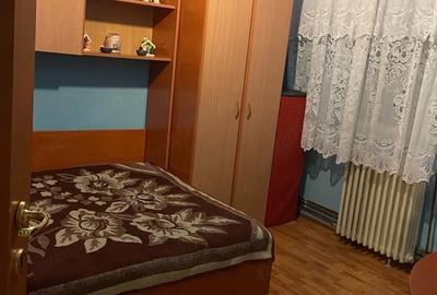 Apartament cu 4 camere decomandat în Central - 4