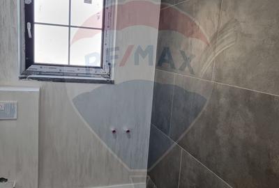 Duplex cu 4 camere cu Teren 134 Mp în Central - 33