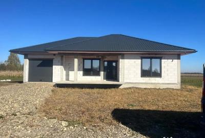 Casă cu 4 camere cu Teren 1000 Mp în Frătăuții Vechi - 4