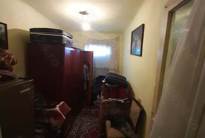 Casă cu 3 camere în Pucioasa - 4