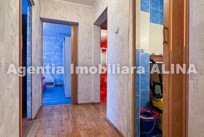 Apartament cu 3 camere decomandat în Astoria - 9