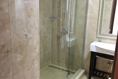 Casă cu 4 camere în Central - 3