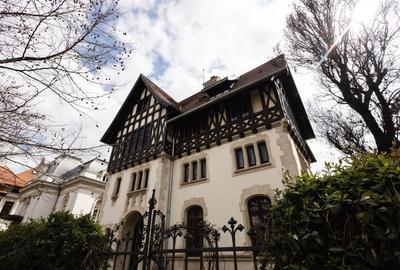 Apartament cu 5 camere decomandat, mobilat în Dacia - 7